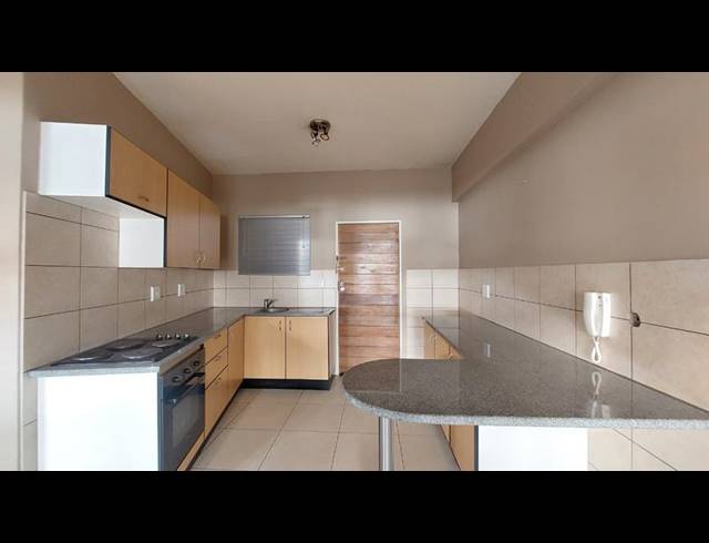 1 BEDROOM APARTMENT FOR SALE IN BRAAMFONTEIN